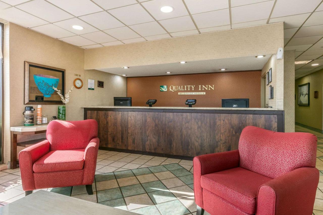 Quality Inn Манчестер Екстер'єр фото